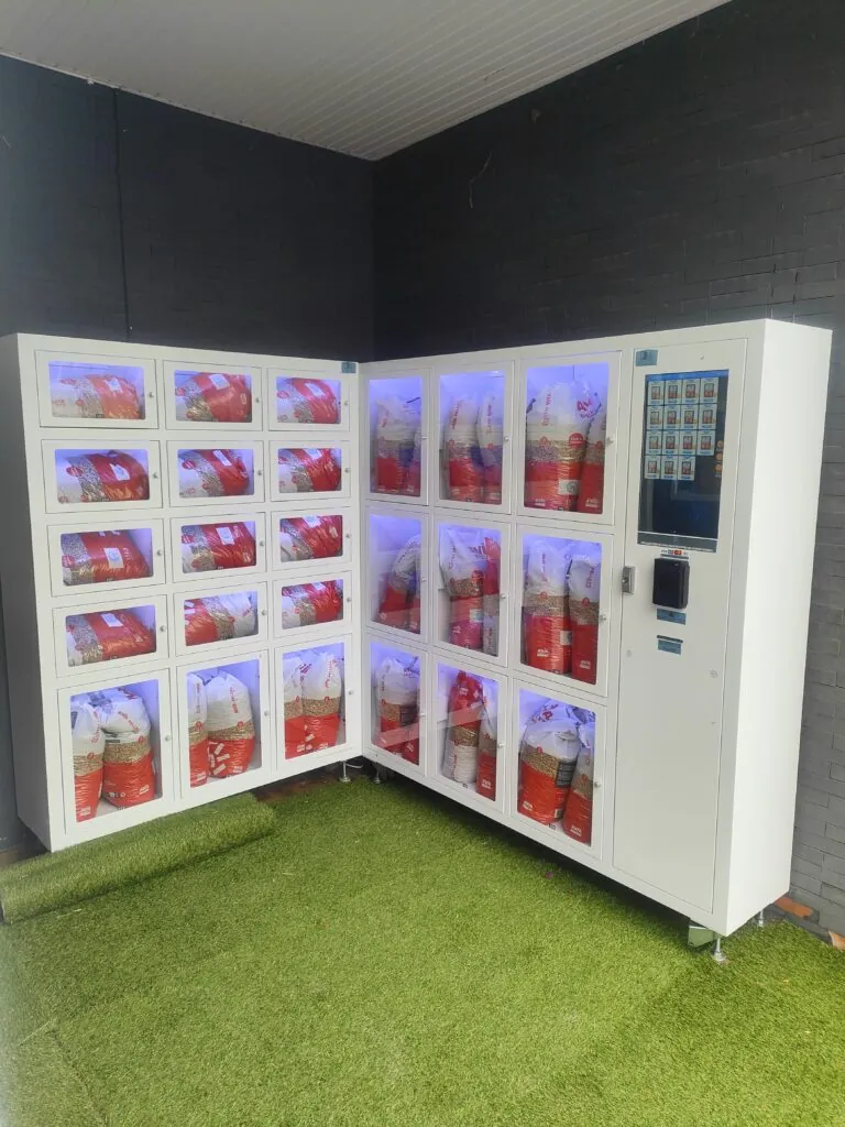 Distribuidores automáticos de sacos de pellets ETS Bordier en La Rochefoucauld